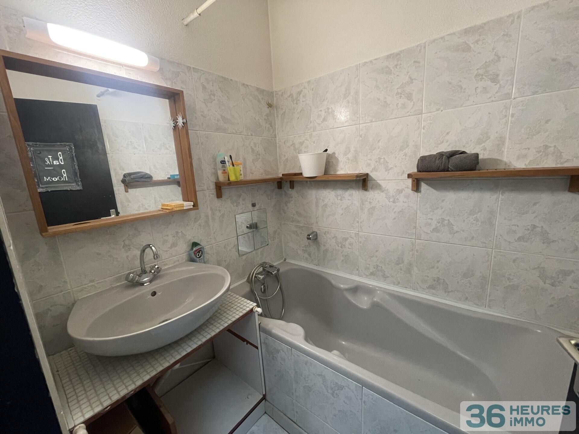 Appartement à Nîmes — vignette 7