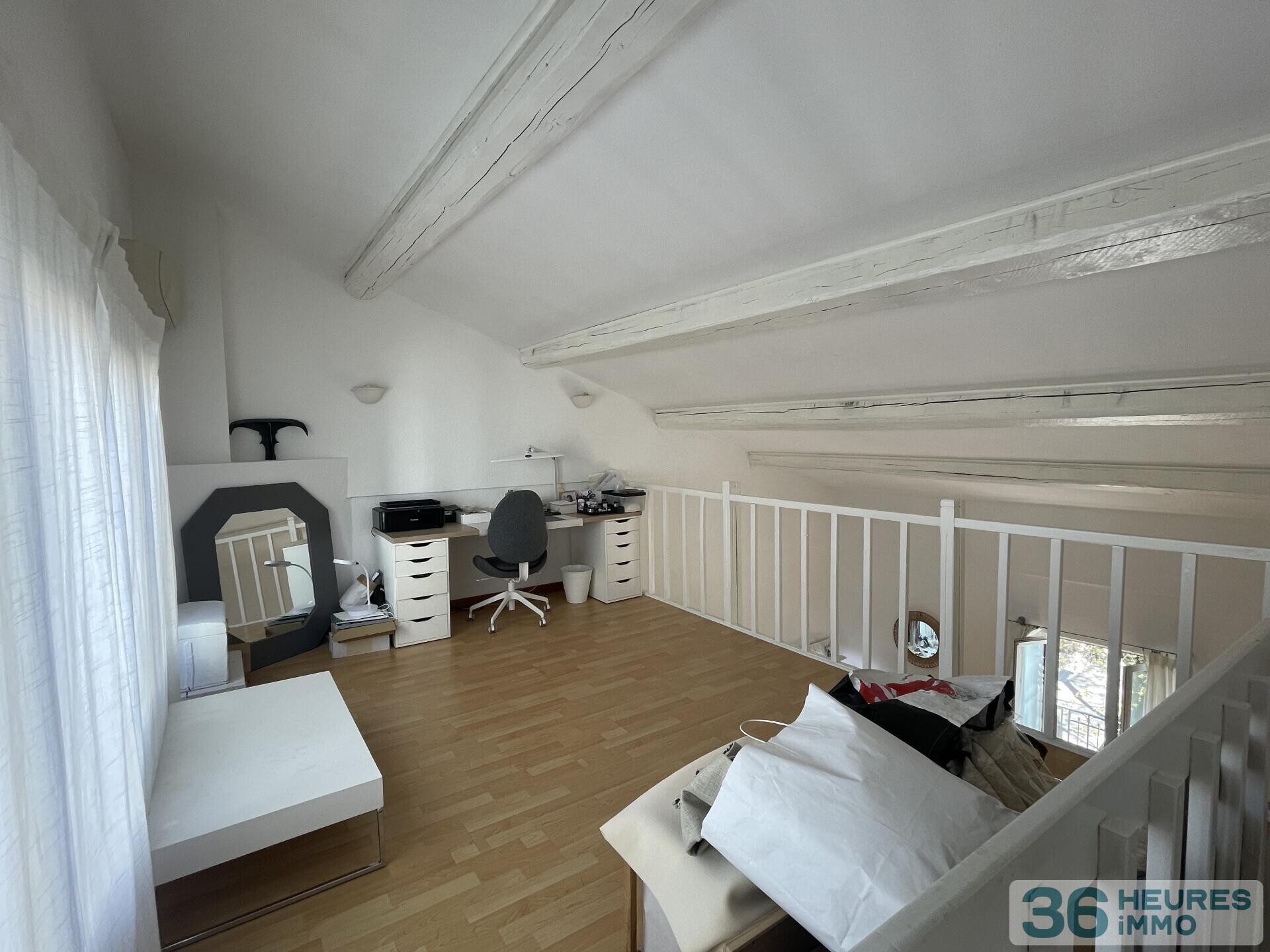 Appartement à Nîmes — vignette 8