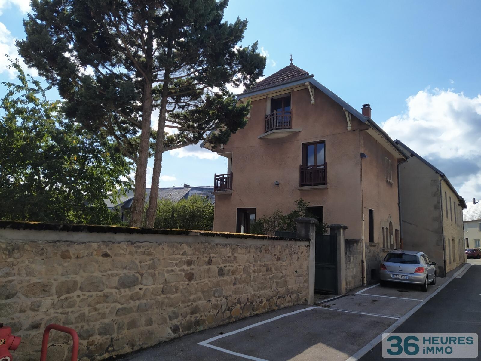 Maison à Saint-Gervais-d'Auvergne — vignette 9