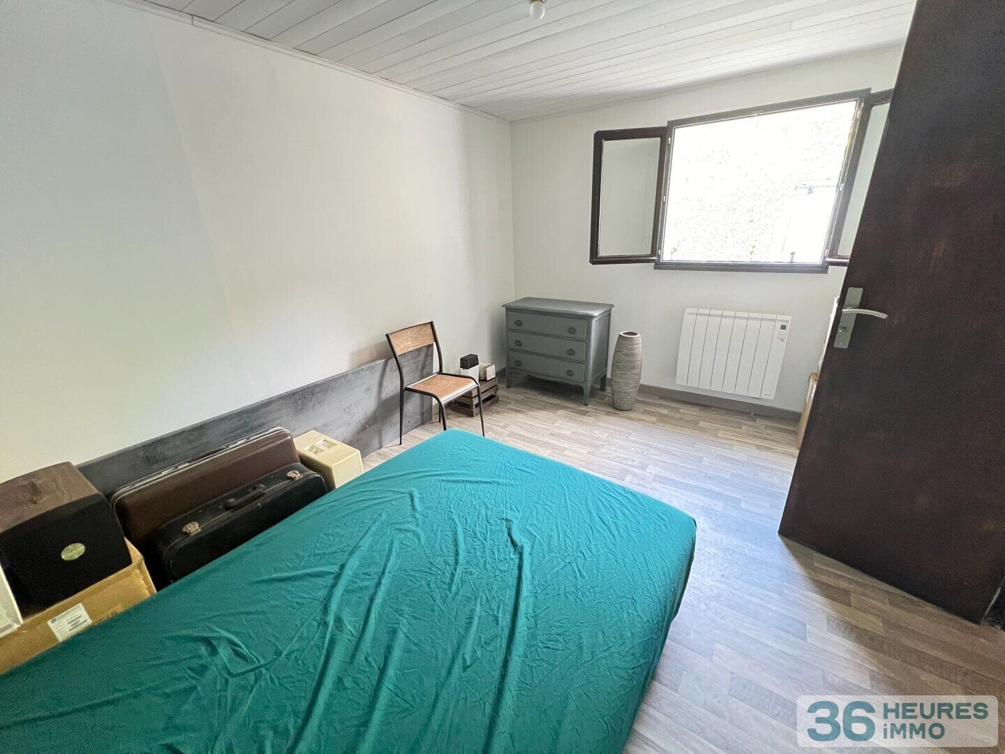Maison à Juillac — vignette 12
