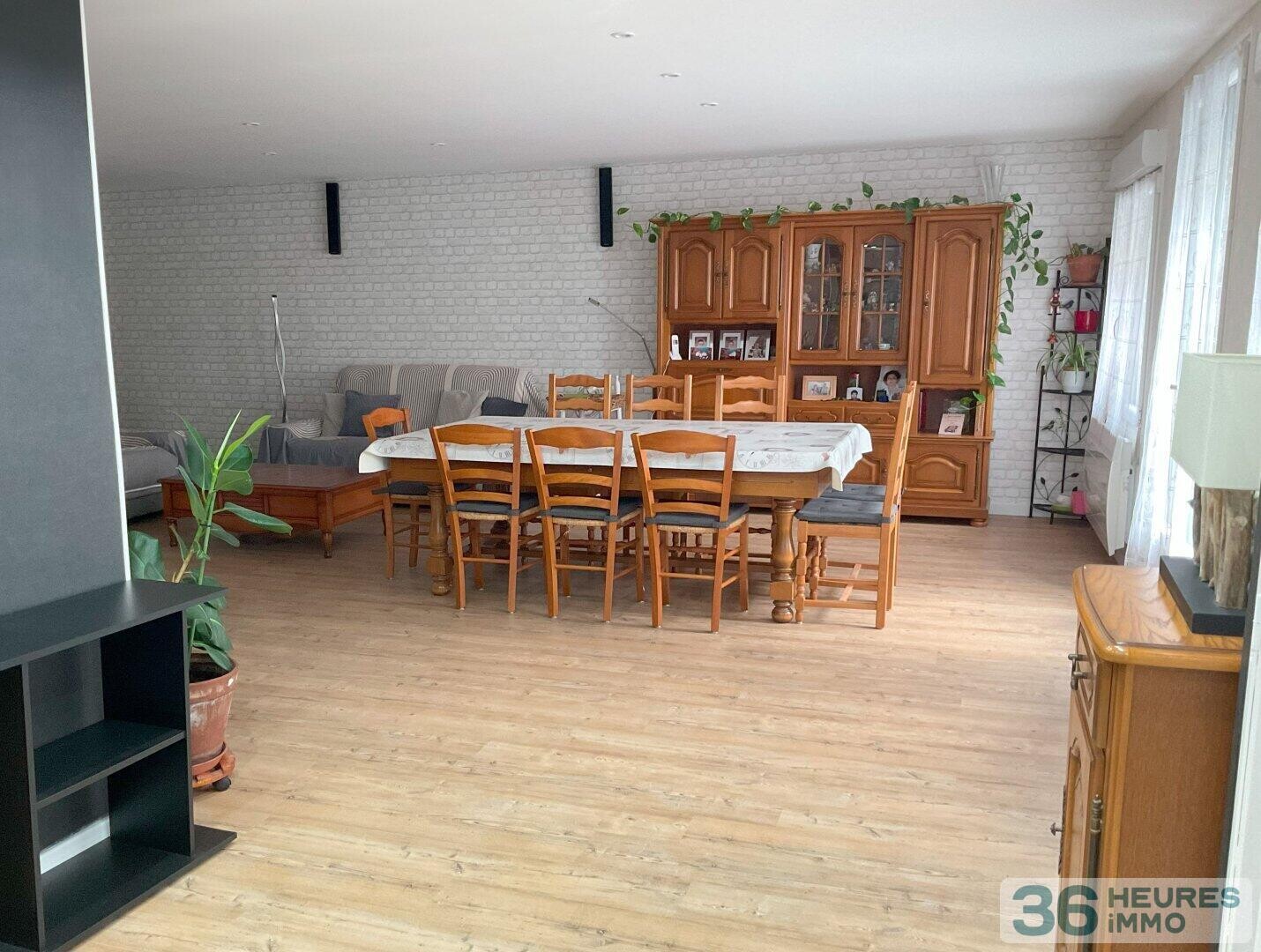 Maison à Le Gué-d'Alleré — vignette 7
