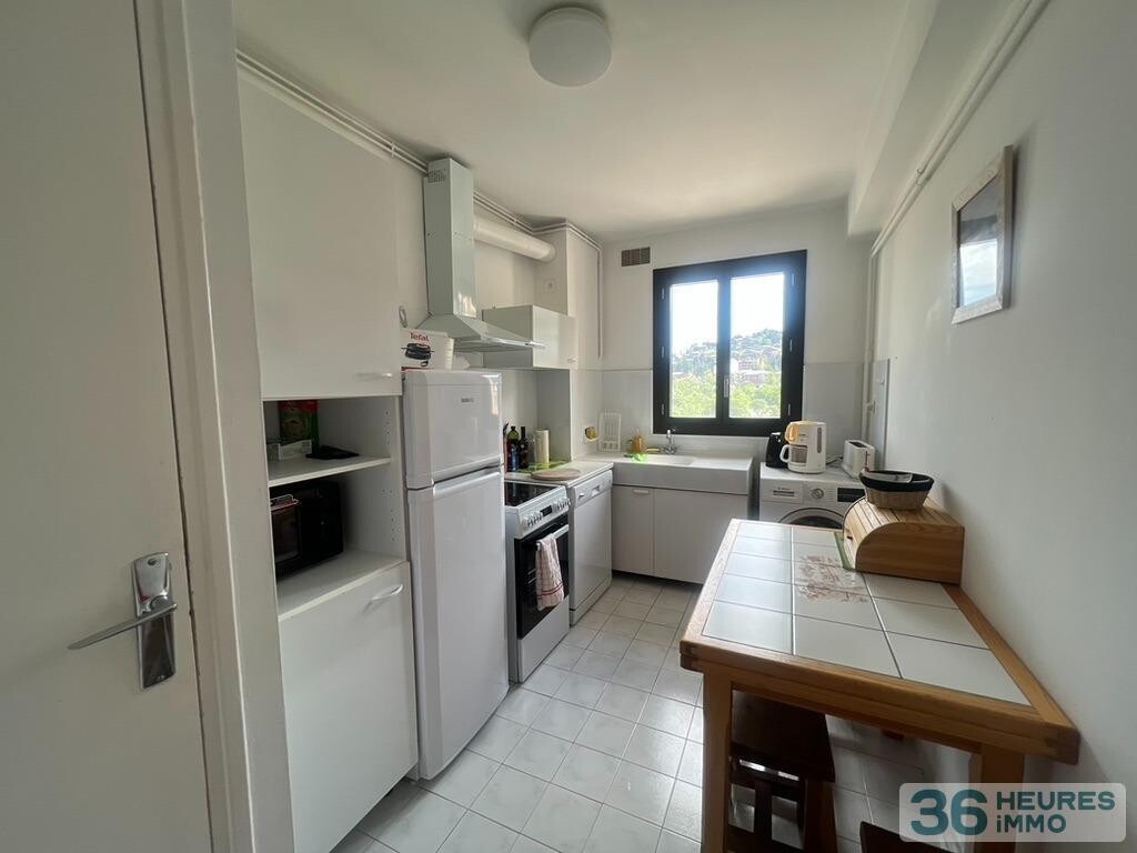 Appartement à Les Angles — vignette 3