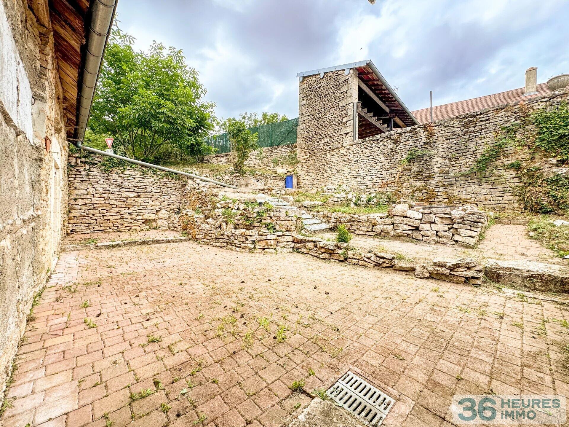Maison à Coublanc — vignette 20