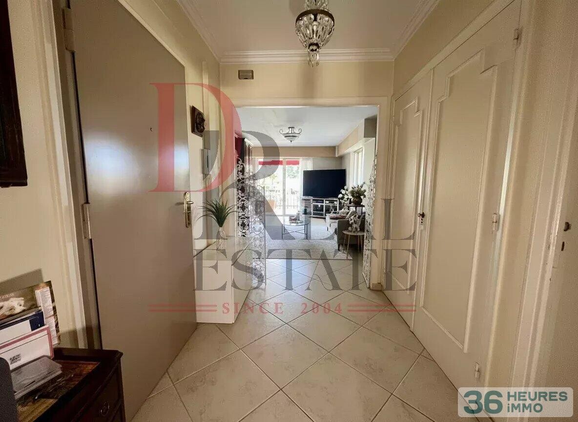 Appartement à Le Cannet — vignette 11