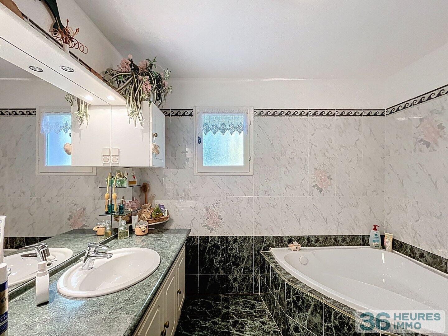 Maison à Ceyreste — vignette 7