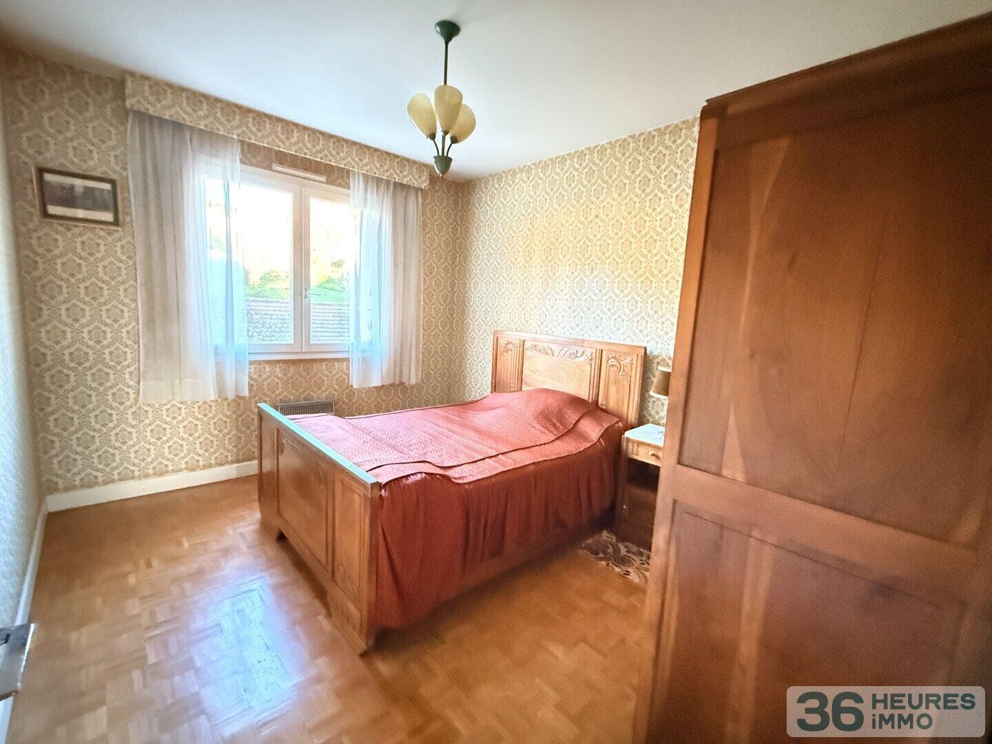 Maison à Brive-la-Gaillarde — vignette 2