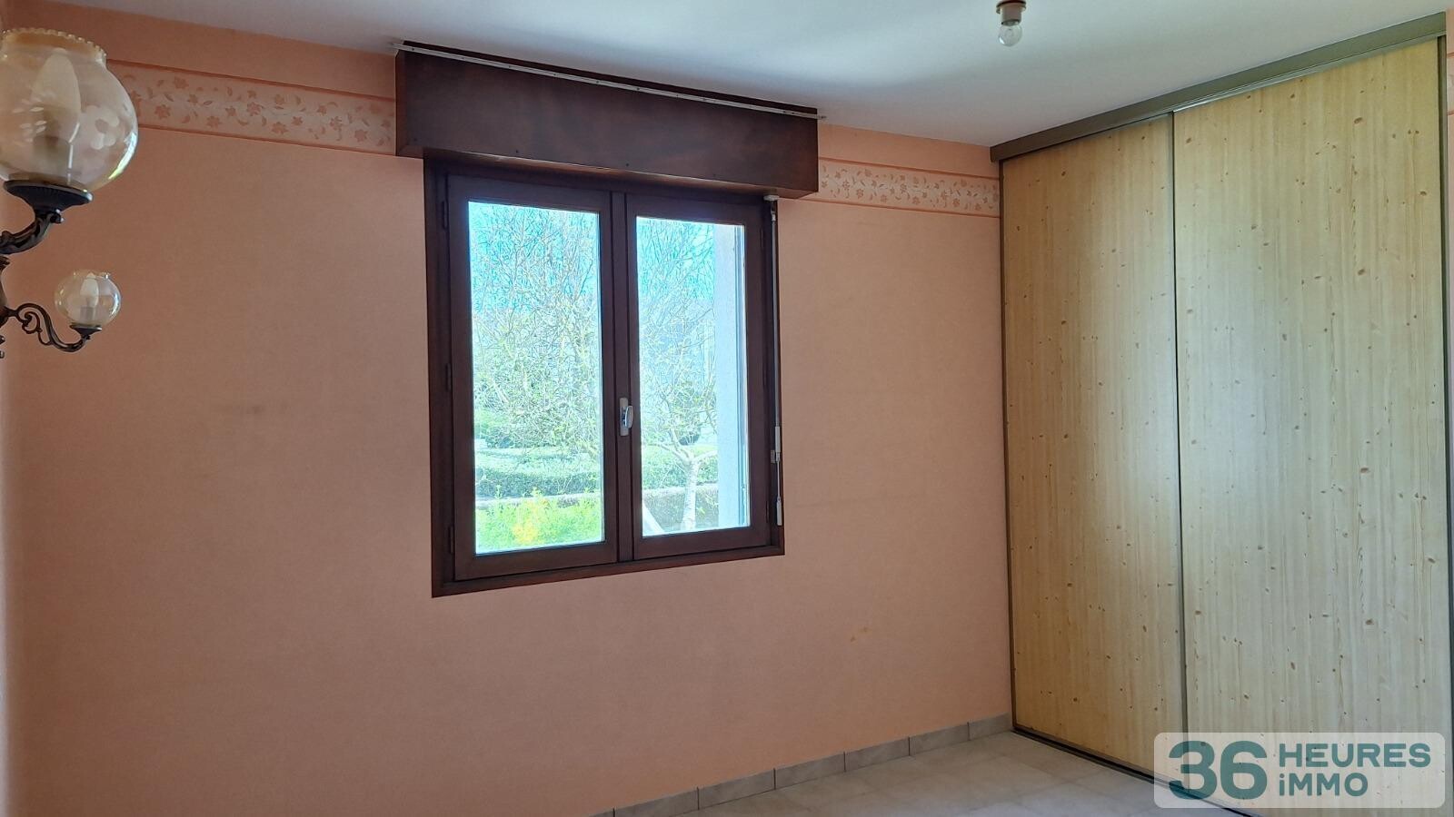 Maison à Ernée — vignette 7