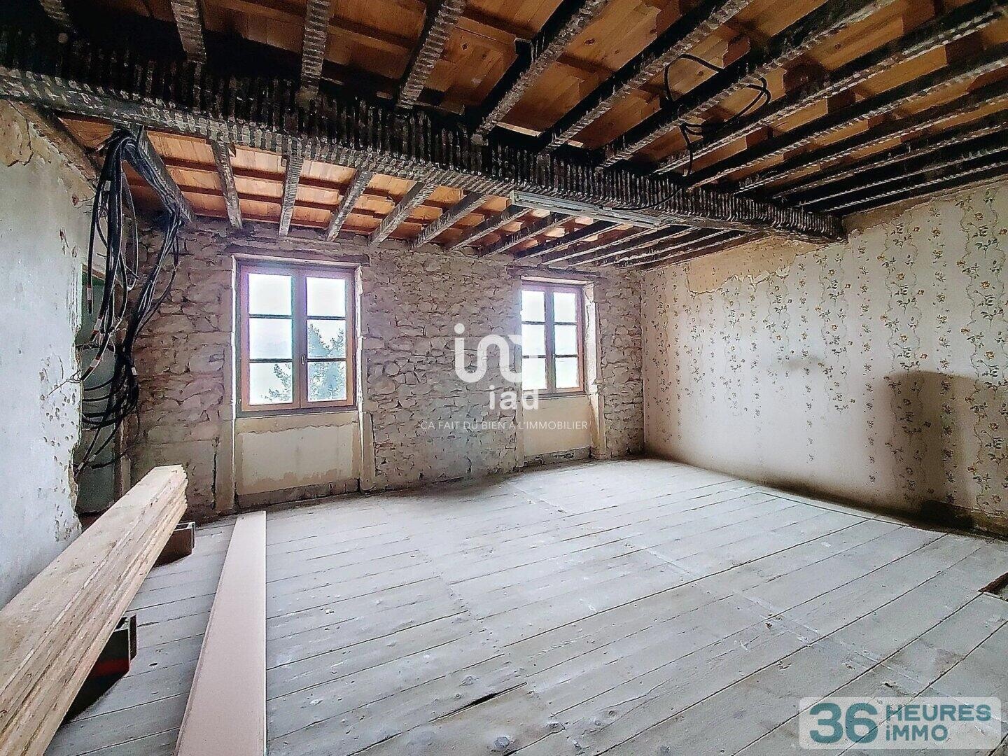 Maison à Saint-Forgeux — vignette 2