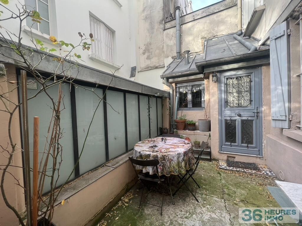 Appartement à Paris 18e Arrondissement — vignette 4