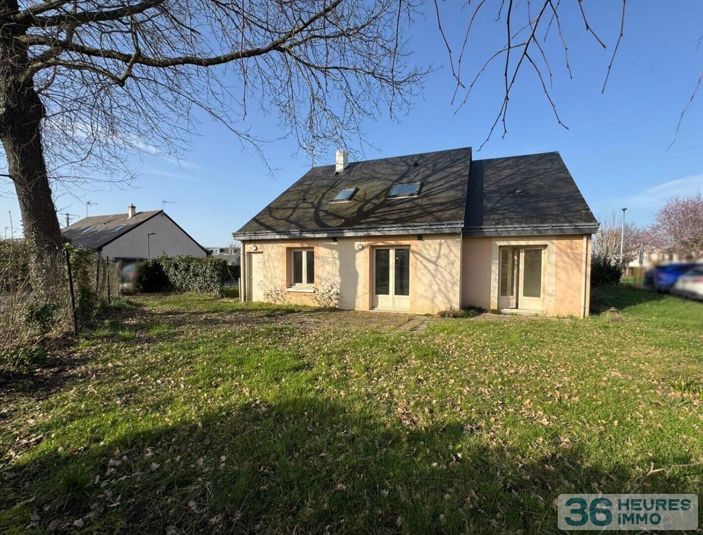 Saint Mathurin sur Loire, maison en plein coeur de bourg!