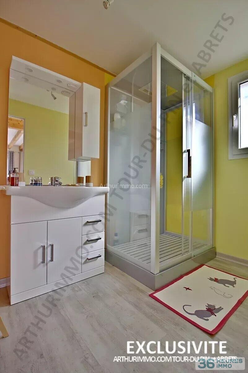 Maison à Chélieu — vignette 7