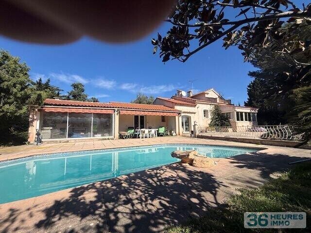 SAINT CYR SUR MER SUPER LECQUES SUR 1858M2 DE TERRAIN VILLA 6 PIECES