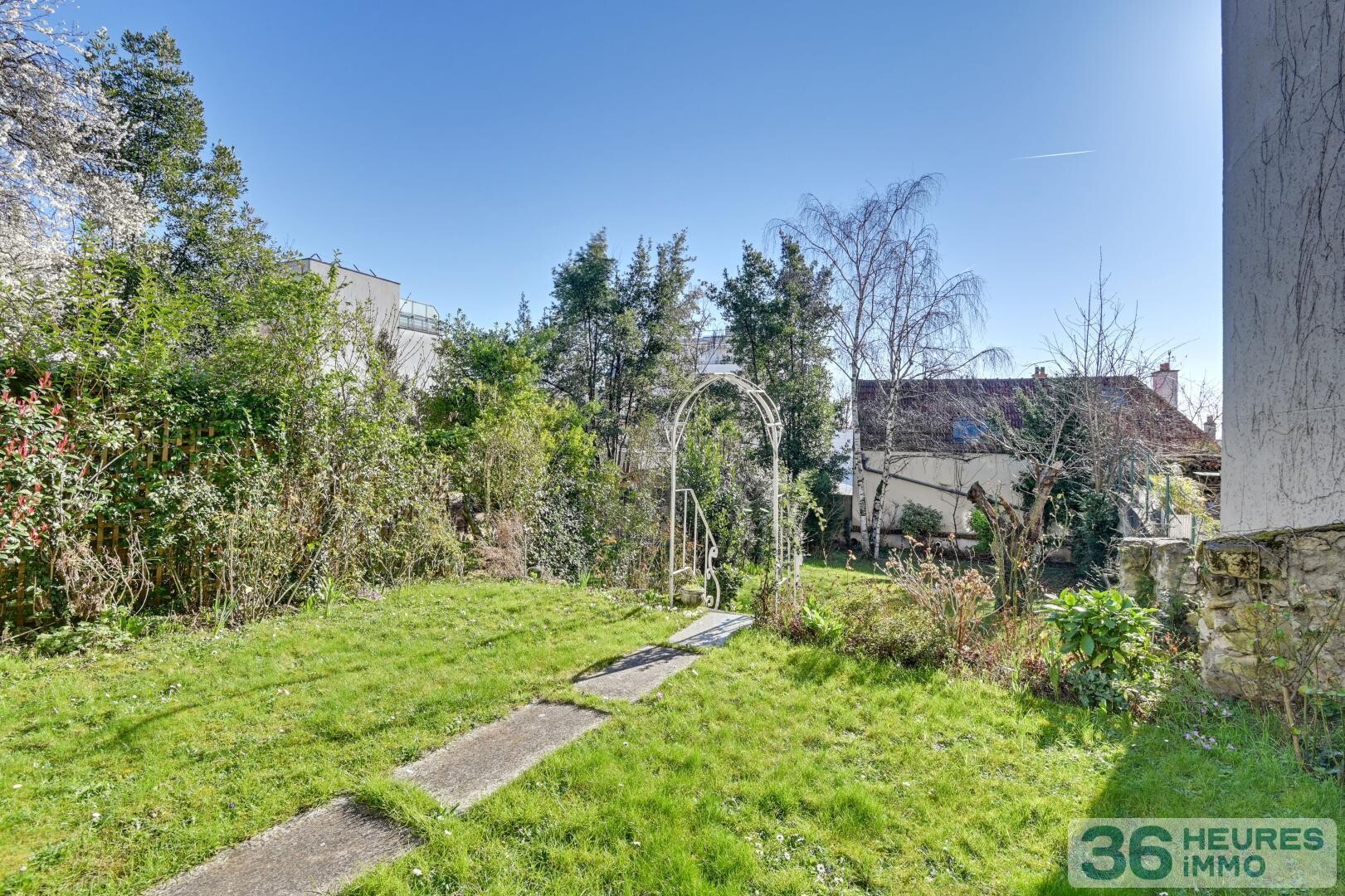 Maison à Suresnes — vignette 12
