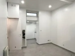 Apartment à Puteaux — vignette 3