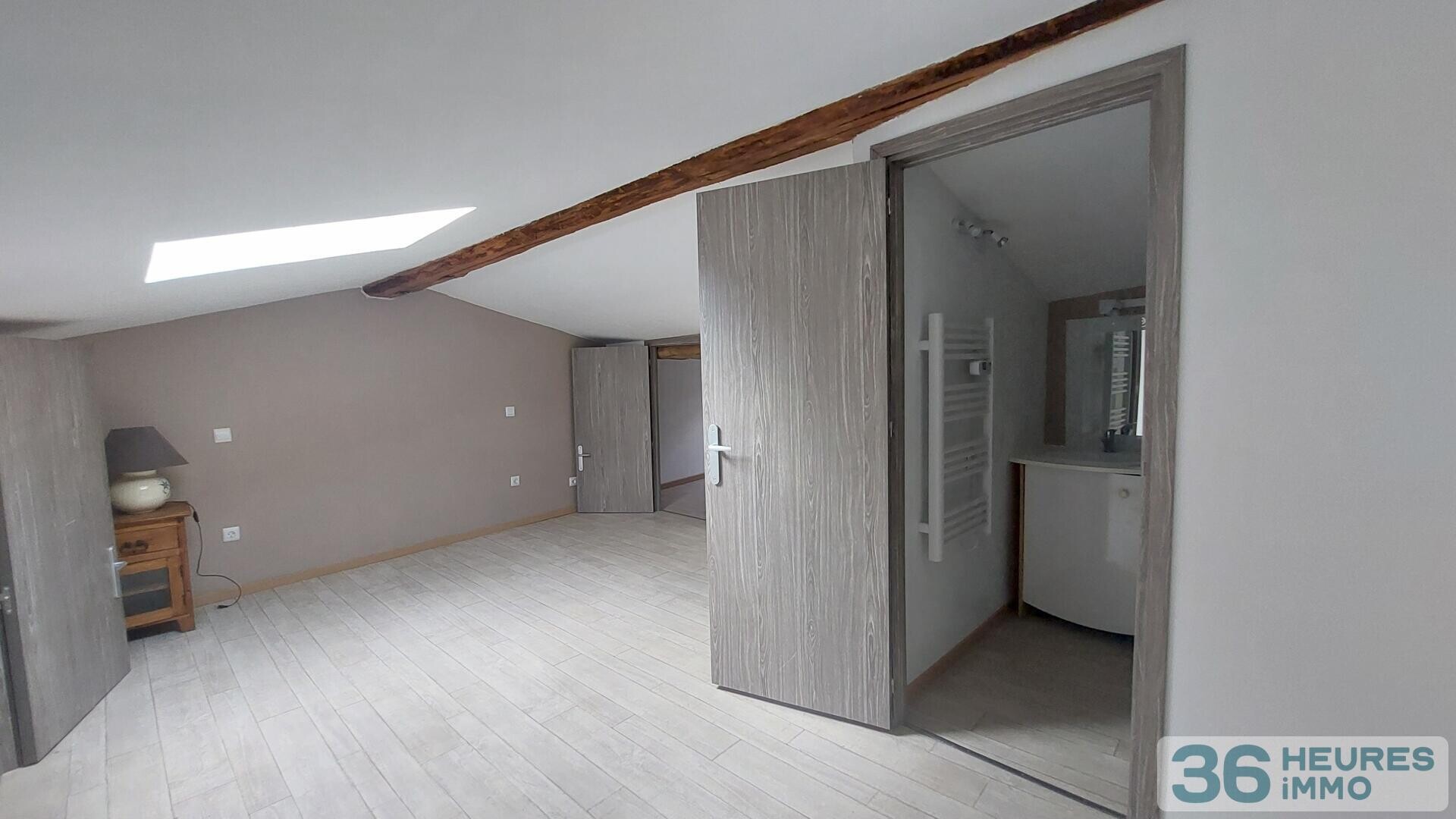 Maison à Saint-Savinien — vignette 7