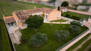 EXCLUSIVITÉ  – Belle villa lumineuse au calme