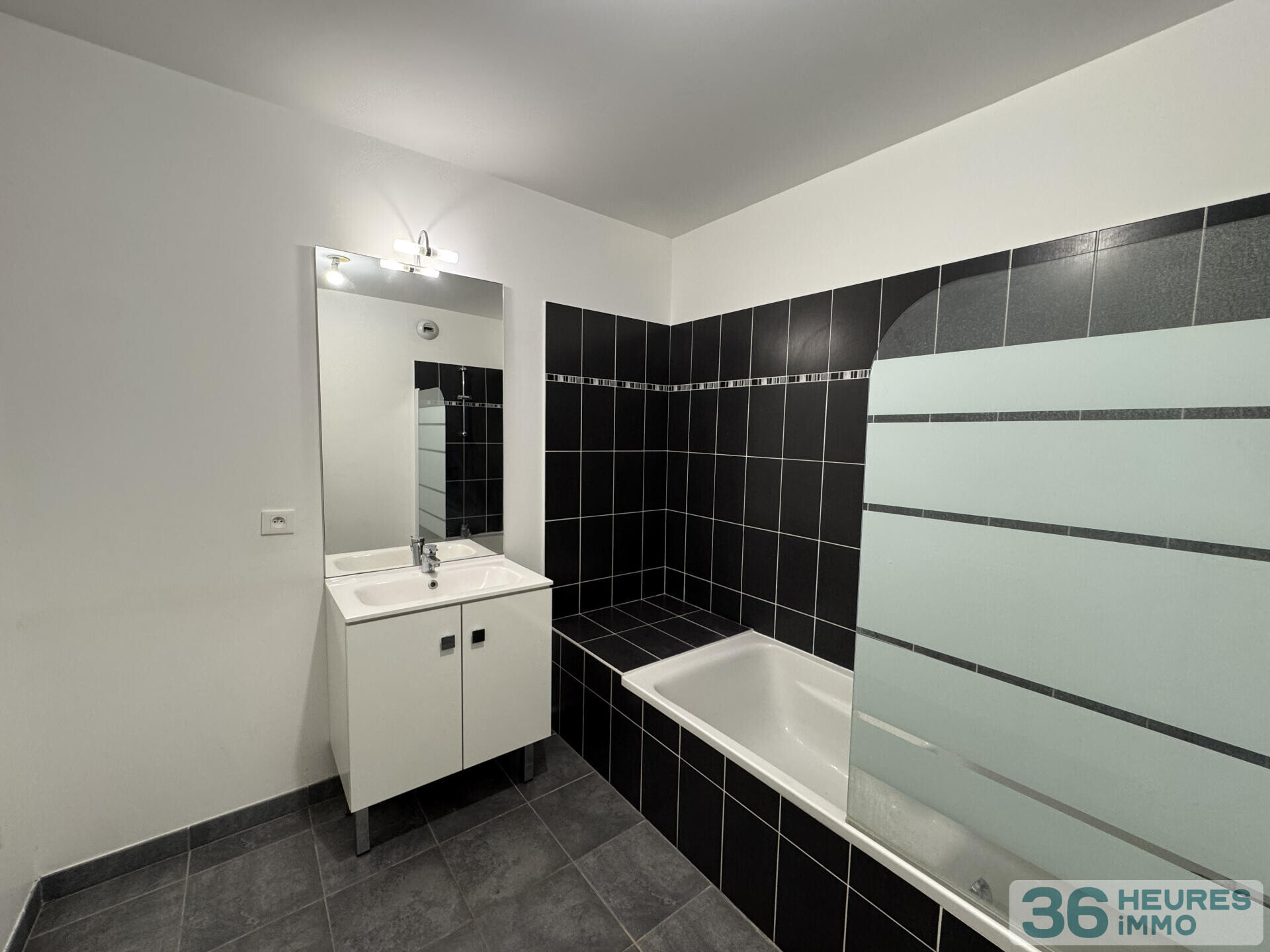 Apartment à Bordeaux — vignette 6