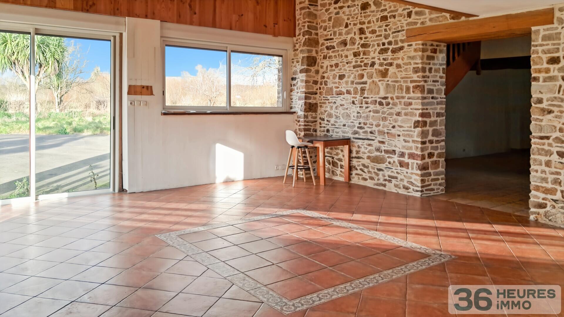 Propriété 278 m² et 1.9 hectares