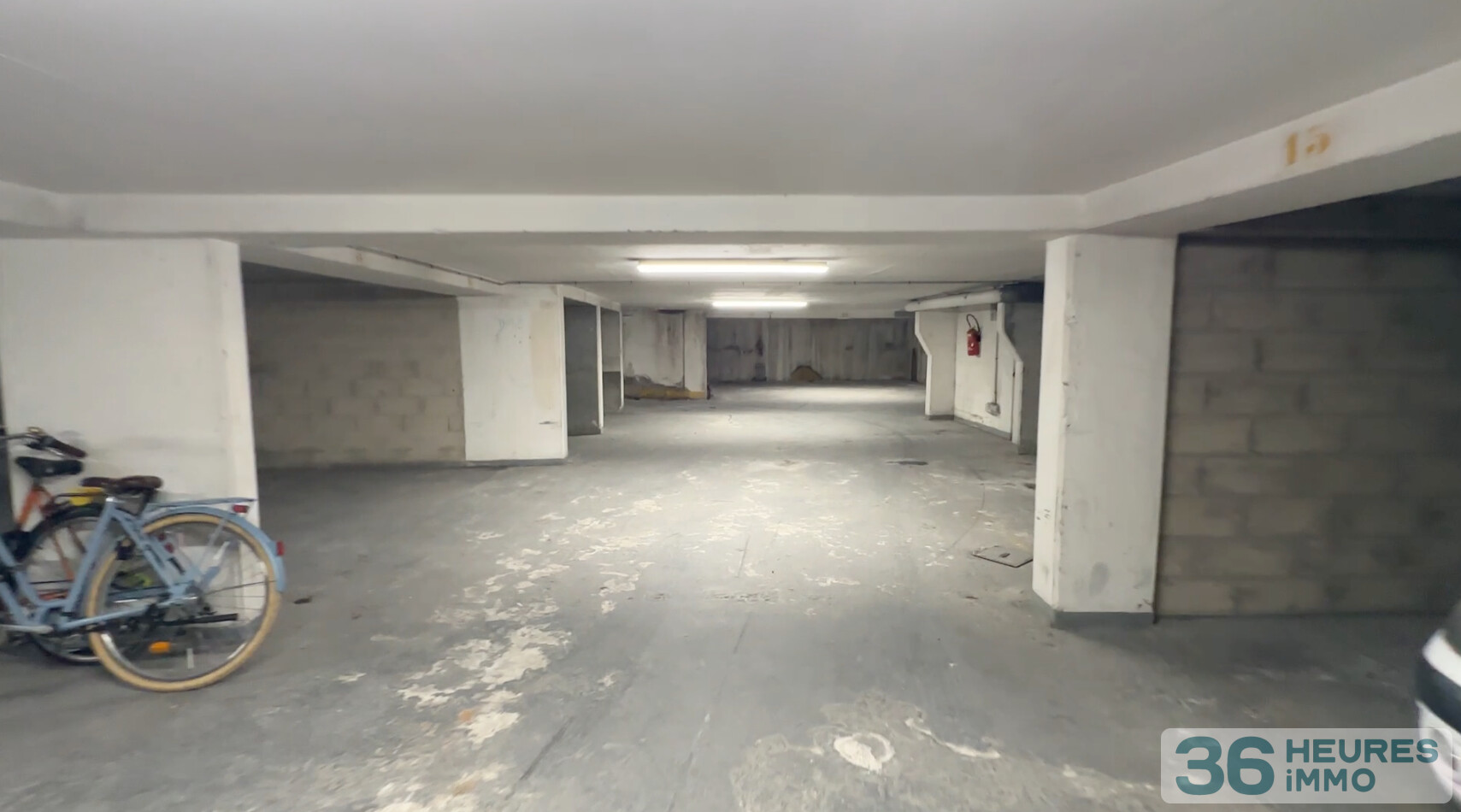 Garage – Parking à Paris 20e Arrondissement — vignette 7