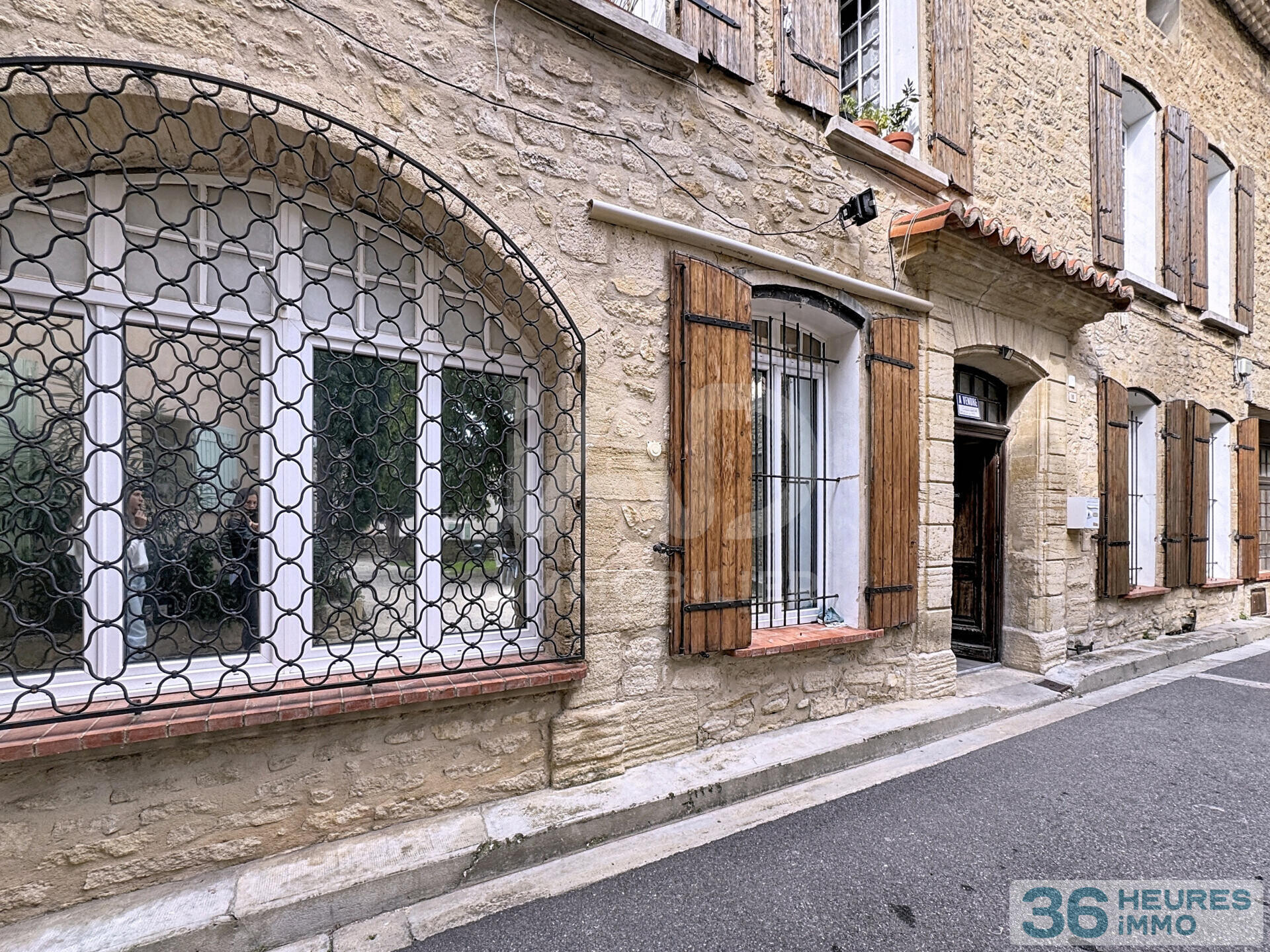 Immeuble à Caromb — vignette 3