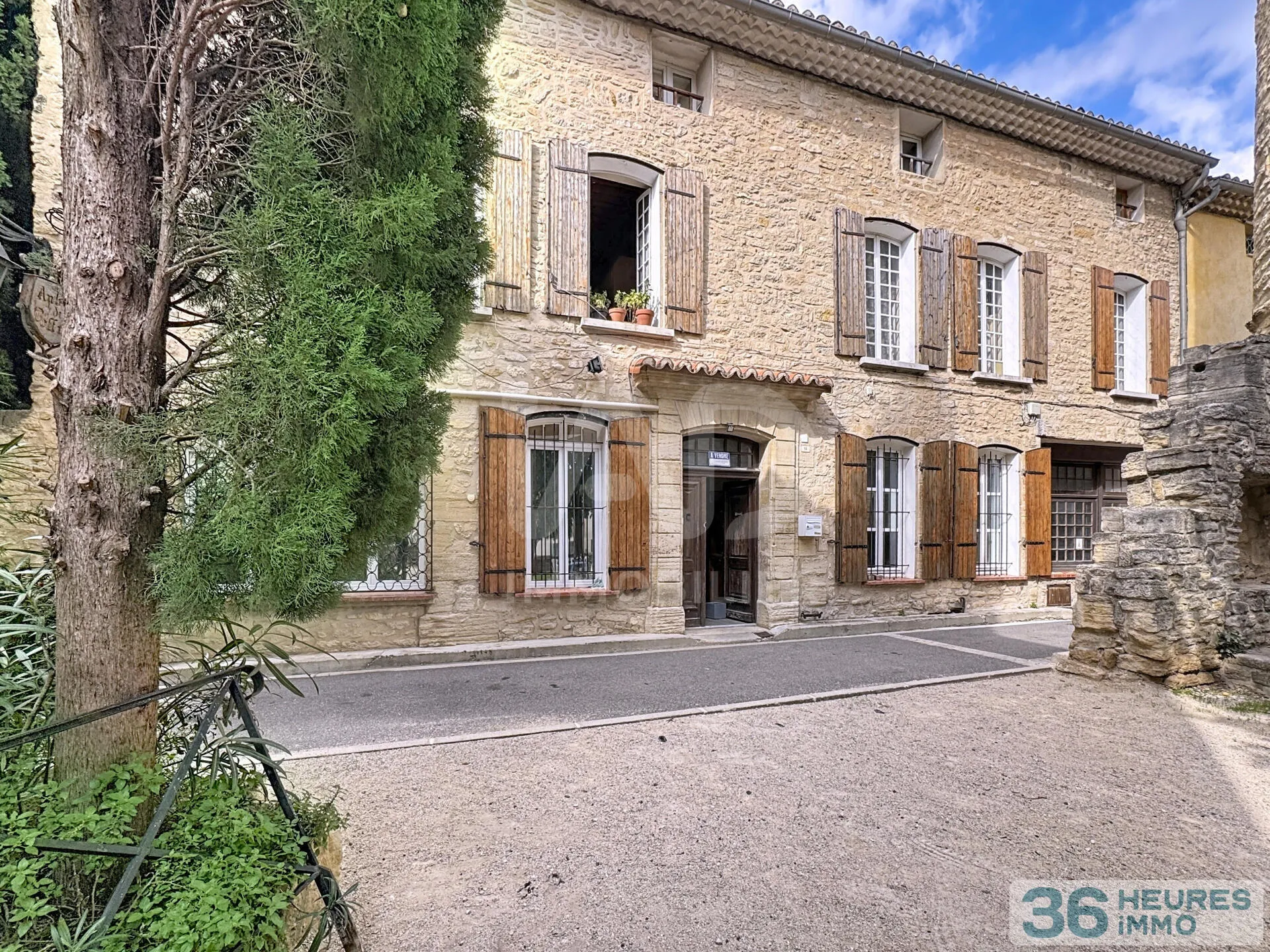 Building à Caromb — vignette 14