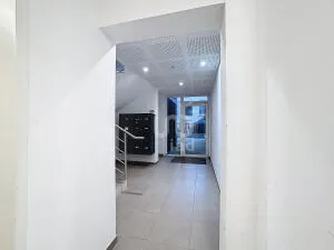 Apartment à Velleron — vignette 14