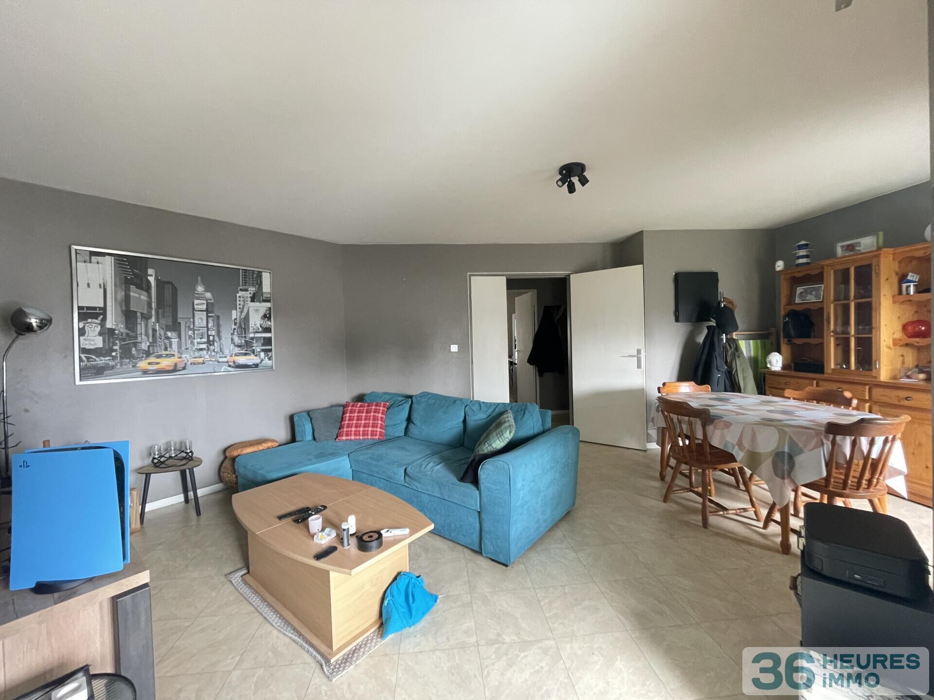 Dernier étage, sans ascenseur, Appartement T3 - 69.5 m² - Blordière
