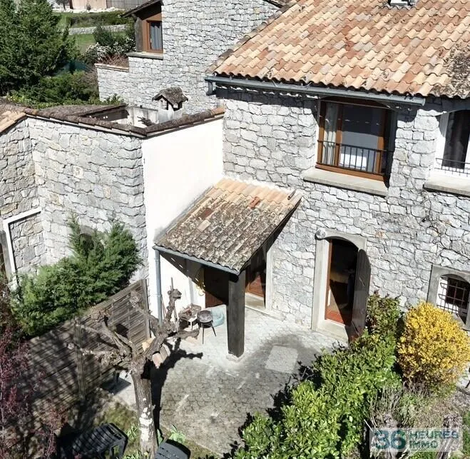 House à Vallon-Pont-d'Arc — vignette 65