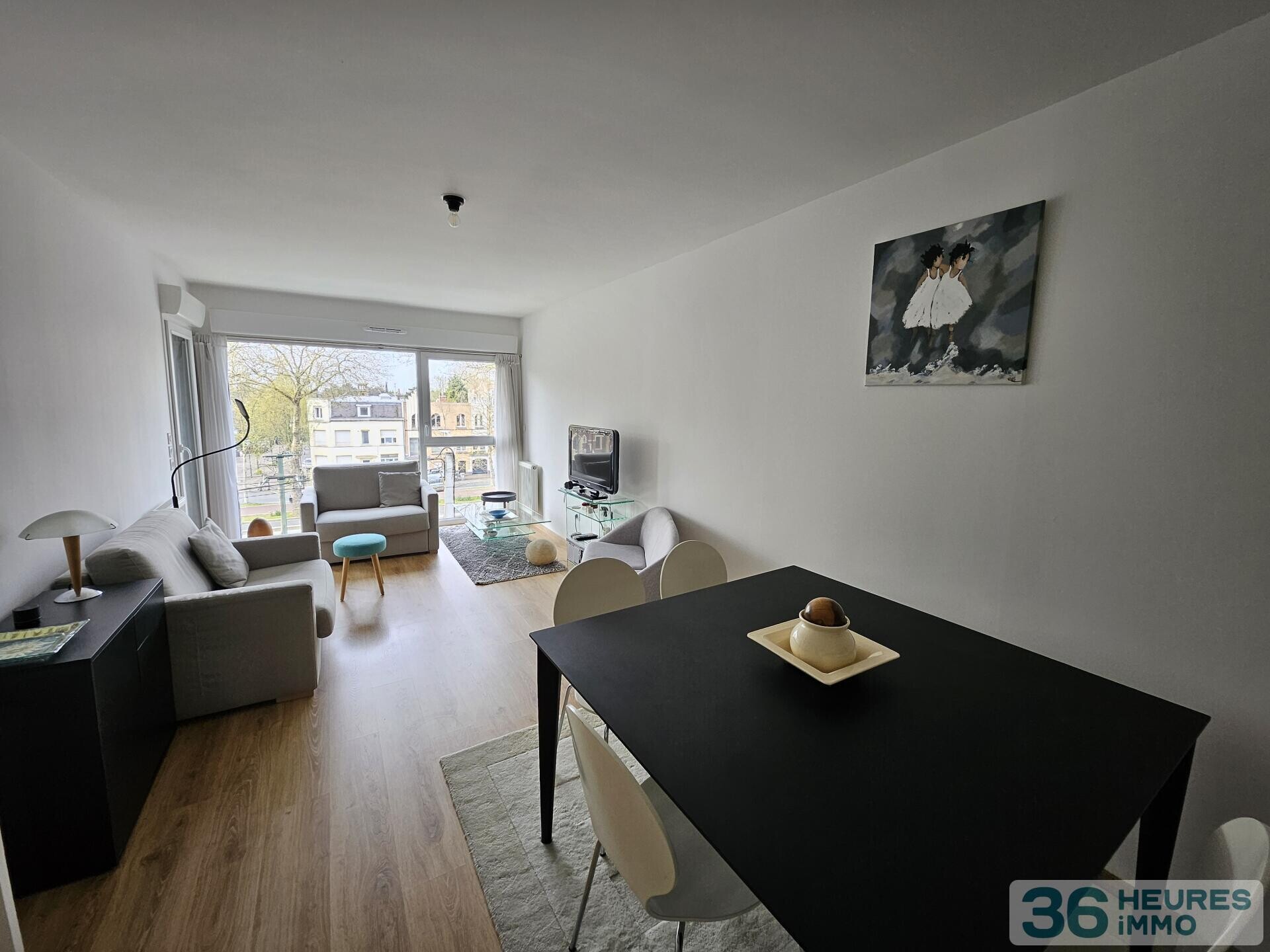 T2 lumineux avec loggia et box dans résidence récente de standing