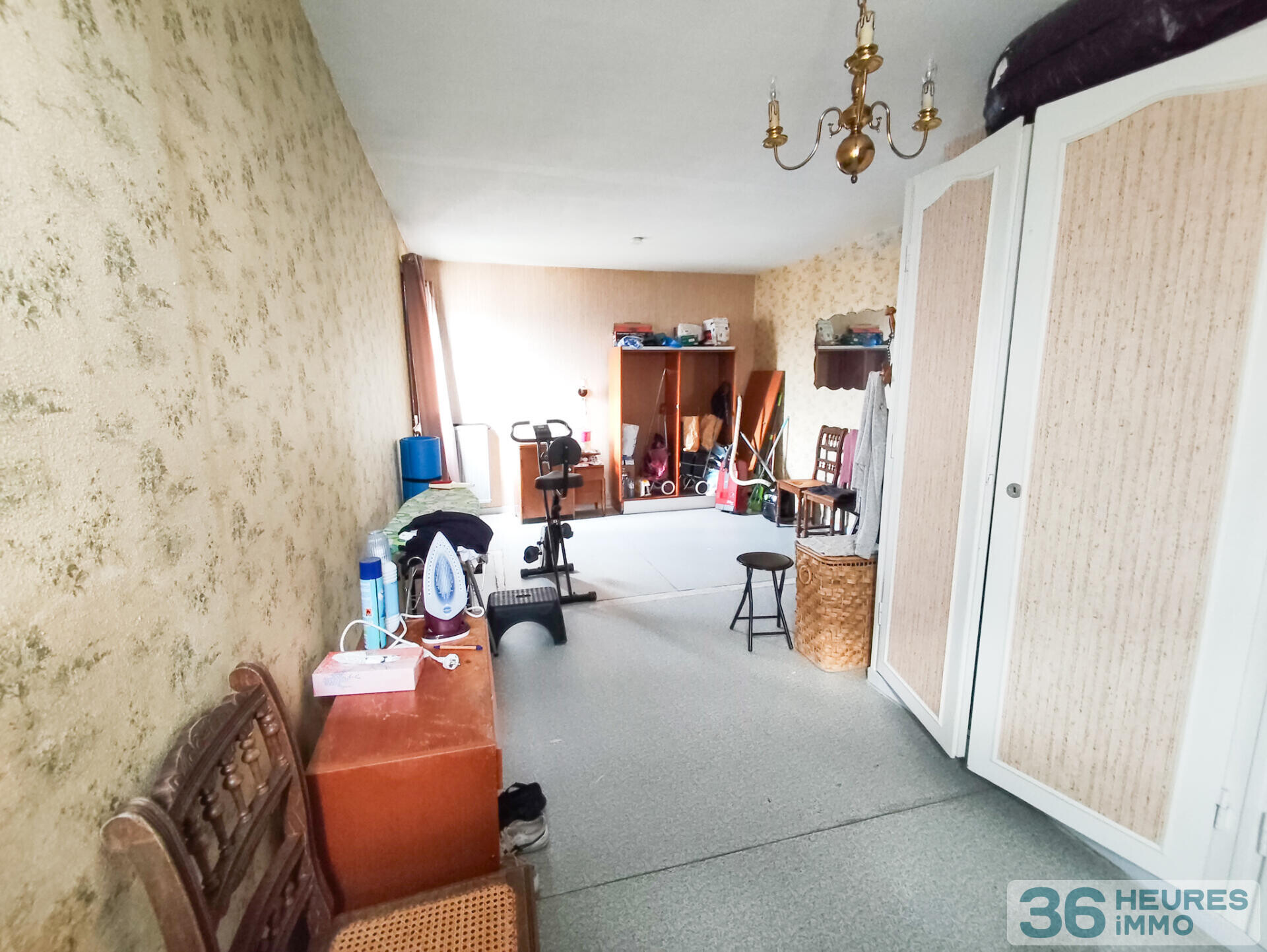 Appartement 5 pièces 100 m² – Avec locataire en place – Investissement patrimonial – Apt Saint-Michel
