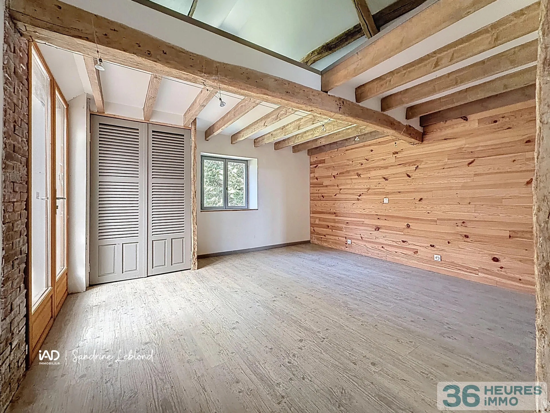 House à Escorpain — vignette 2