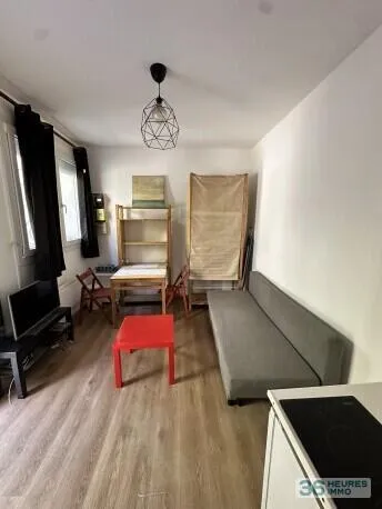 Apartment à Nîmes — vignette 2