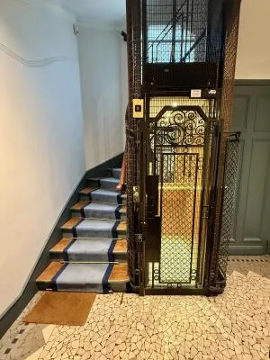 Apartment à Paris 16e Arrondissement — vignette 12