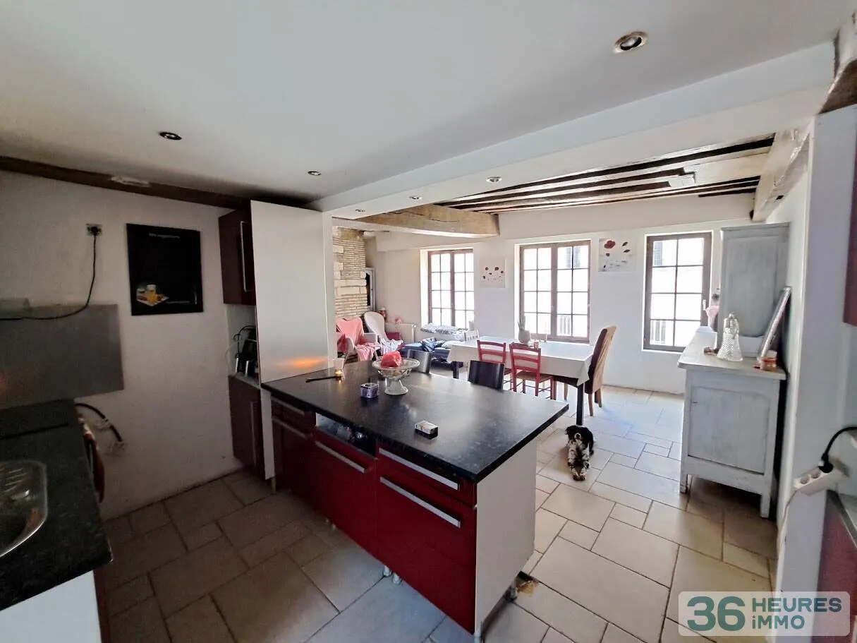 Apartment à Troyes — vignette 8