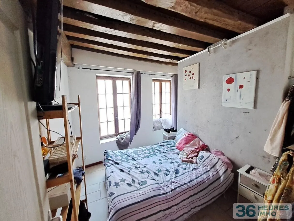 Apartment à Troyes — vignette 11