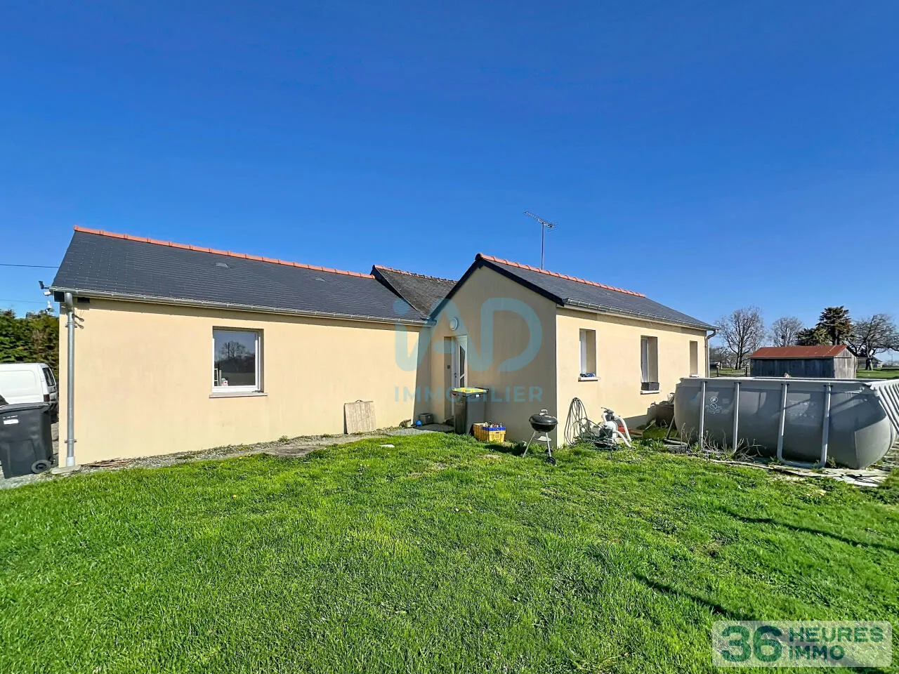 House à Val-Couesnon
