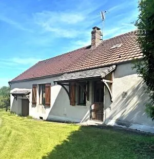 A VENDRE -MAISON ANCIENNE BUSSIERES-105000€