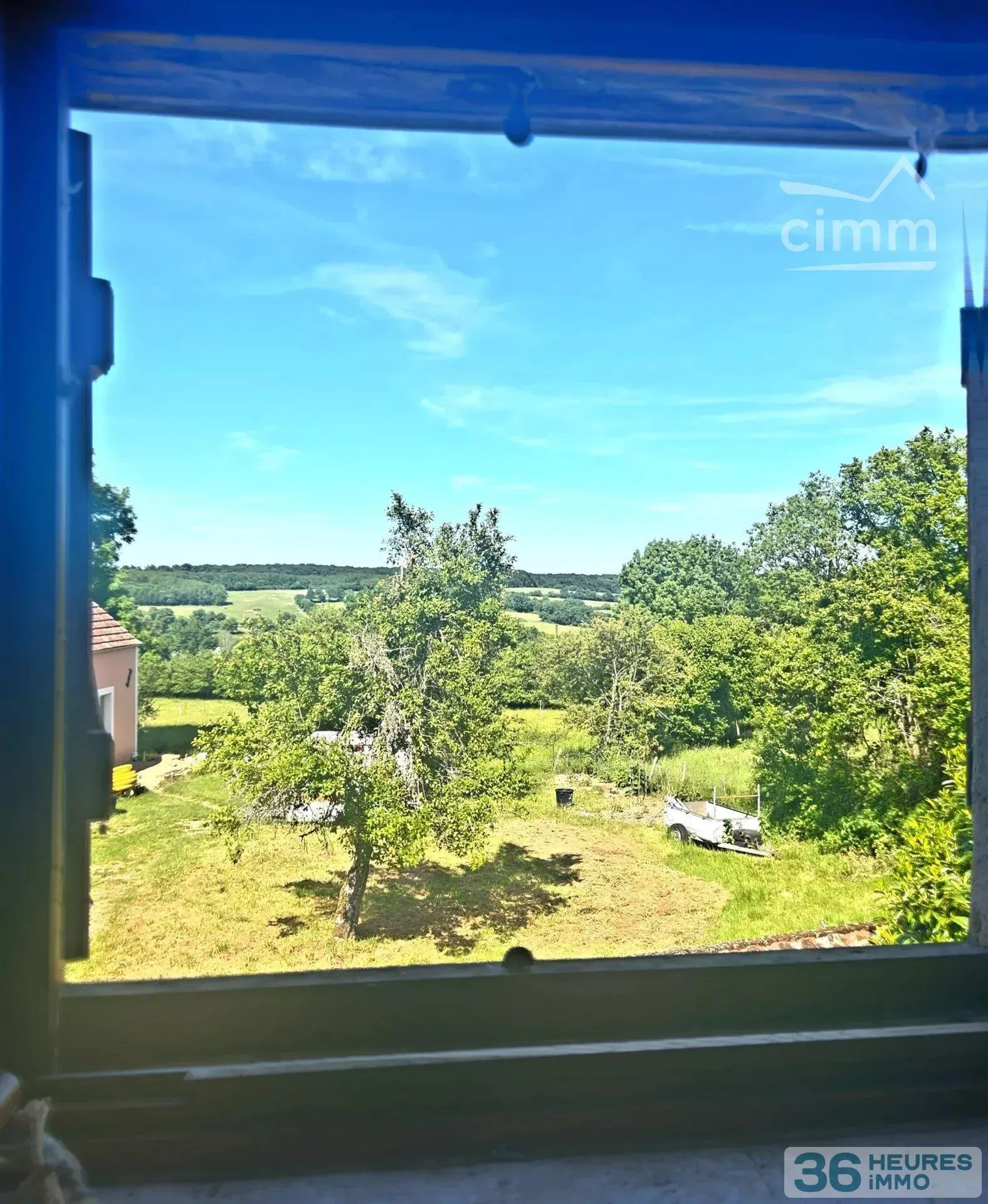House à Bussières — vignette 4