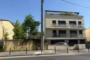 TERRAIN CONSTRUCTIBLE BORDEAUX