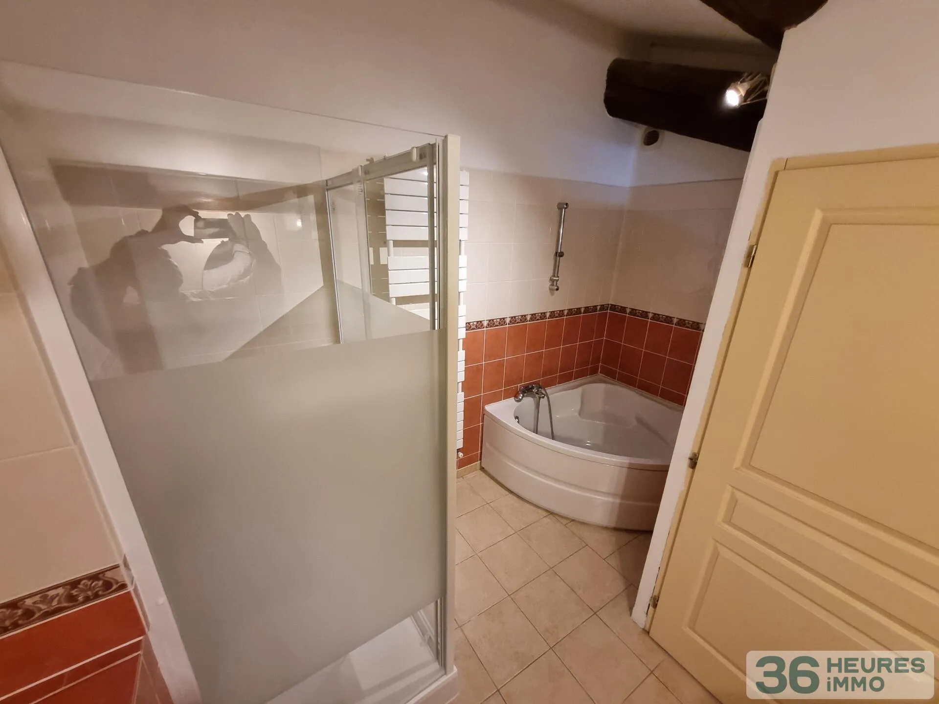 House à Vauvert — vignette 21