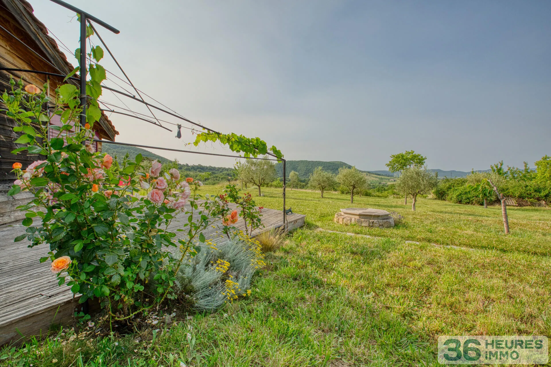Wine Estate à Alba-la-Romaine — vignette 6