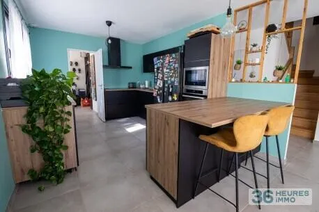 House à Valergues — vignette 4