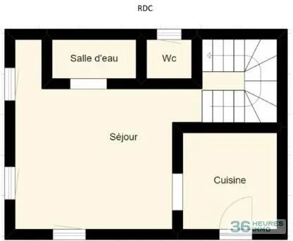 Maison de 67,40m² à rénover - dans le centre bourg de MOHON.