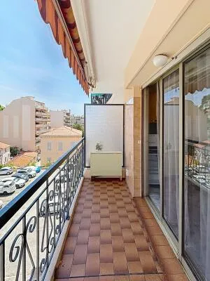 Apartment à Menton — vignette 8