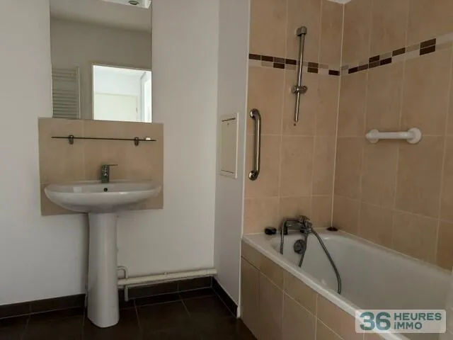 Apartment à L'Isle-Adam — vignette 6