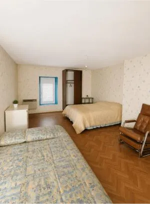 House à Mohon — vignette 4
