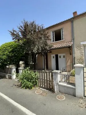 COULOUNIEIX-CHAMIERS - MAISON DE VILLE A RENOVER AVEC GARAGE ET JARDIN