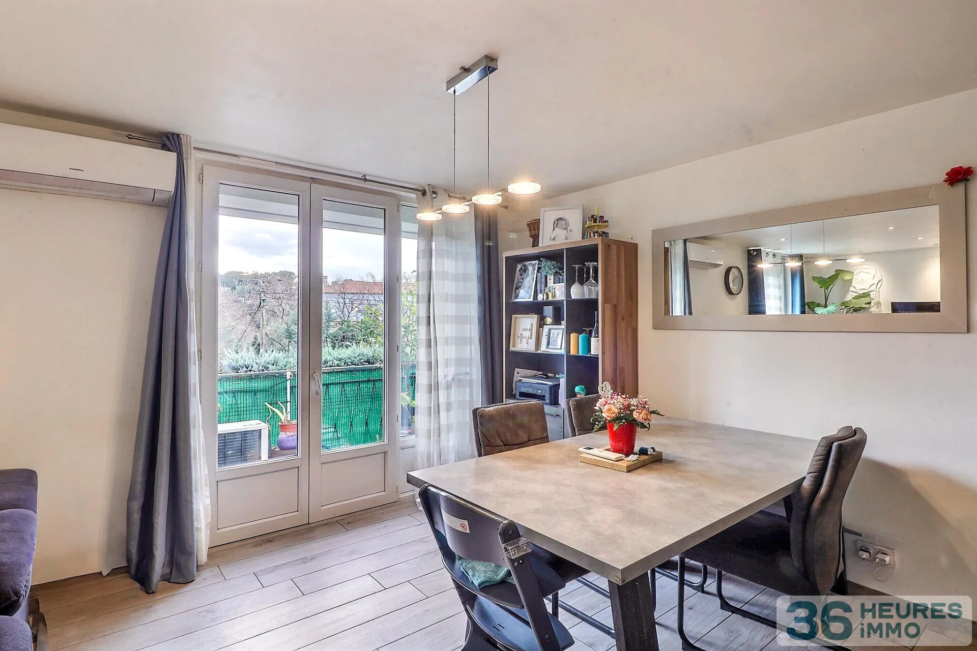 Apartment à Nîmes — vignette 6