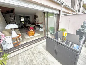 House à Voisins-le-Bretonneux — vignette 4