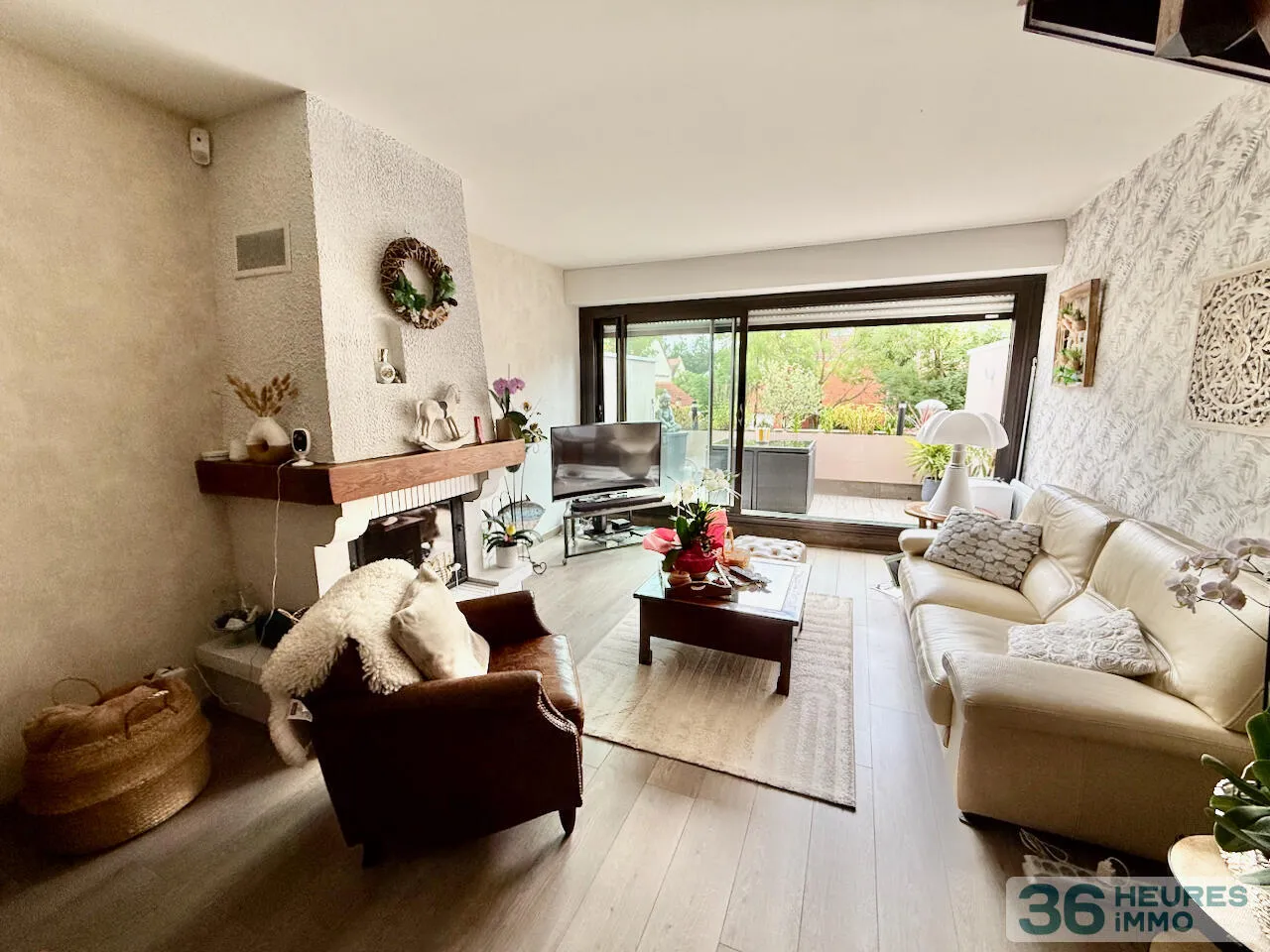 Maison de ville + Terrasse + Garage